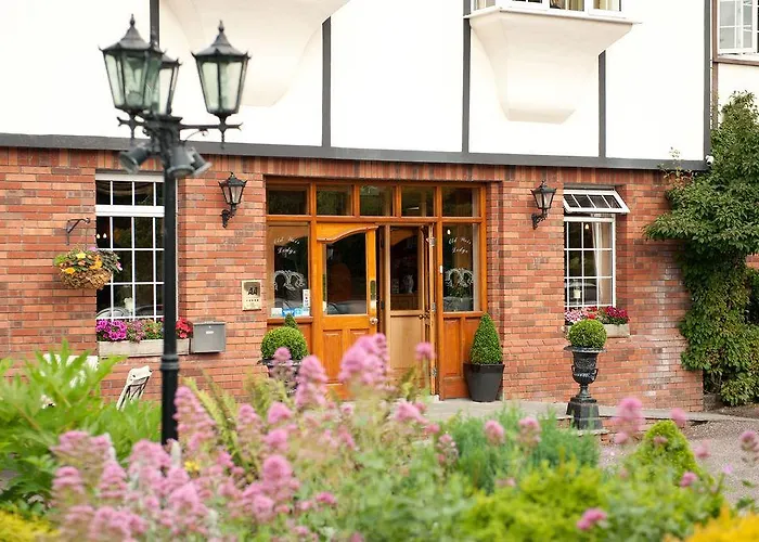 Old Weir Guest house 4*