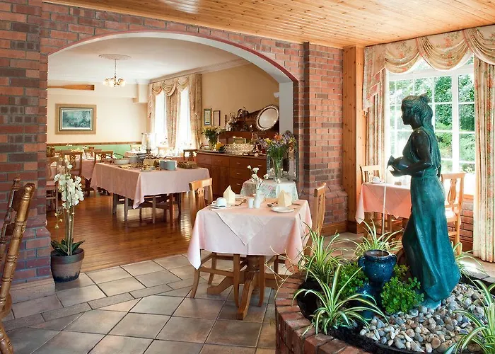 Old Weir 4* Killarney